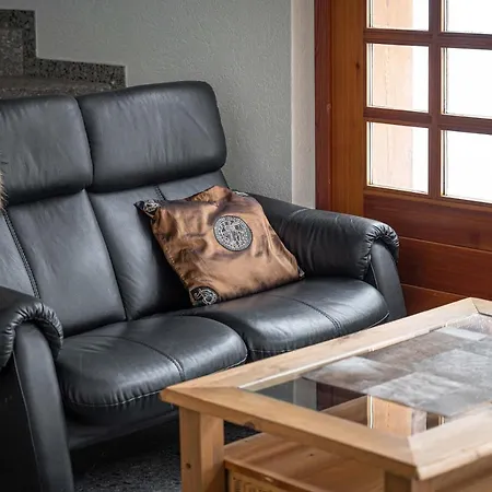 Hotel Grichting & Serviced 3*