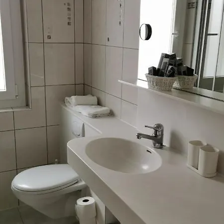 Hotel Grichting & Serviced