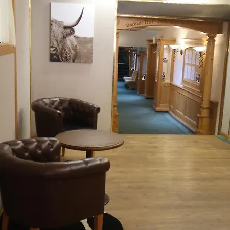 Grichting & Serviced Hotel Loèche-les-Bains