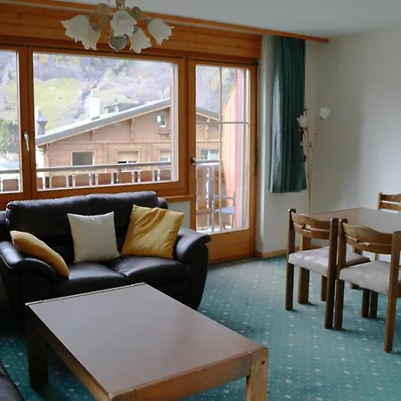 Hotel Grichting & Serviced