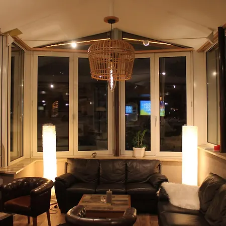 Grichting & Serviced Hotel 3*