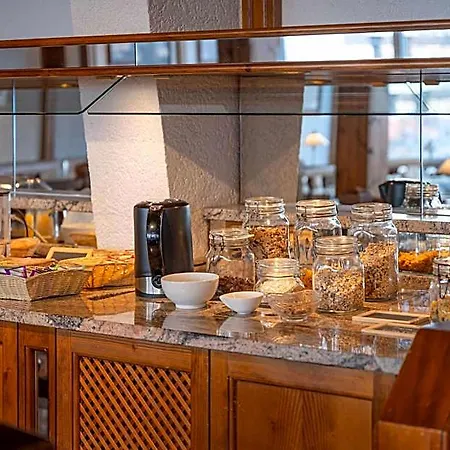 Grichting Hotel&serviced Leukerbad