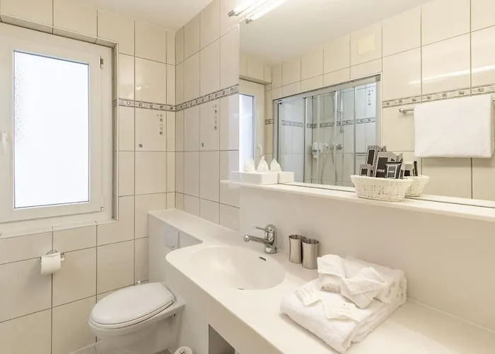 Hotel Grichting & Serviced