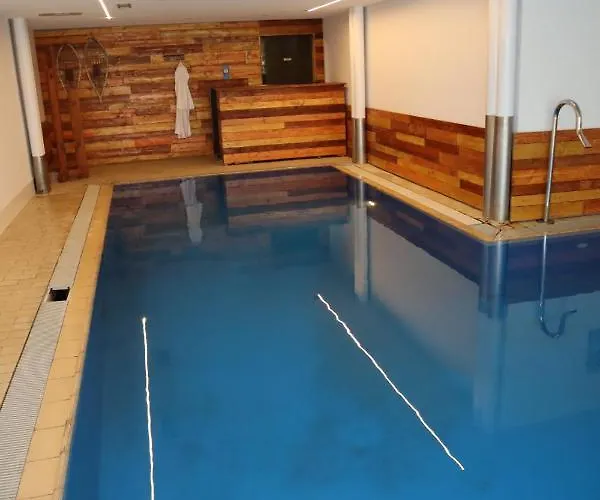 Hotel Grichting & Serviced 3*