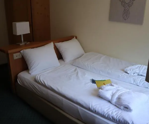 Grichting & Serviced 3*