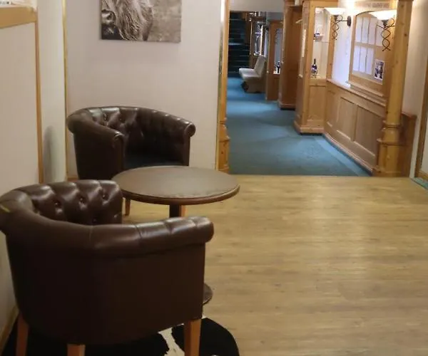 Grichting & Serviced 3*