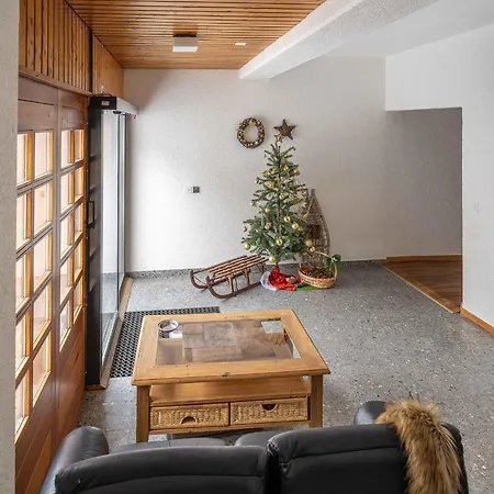 Grichting & Serviced لوكباد