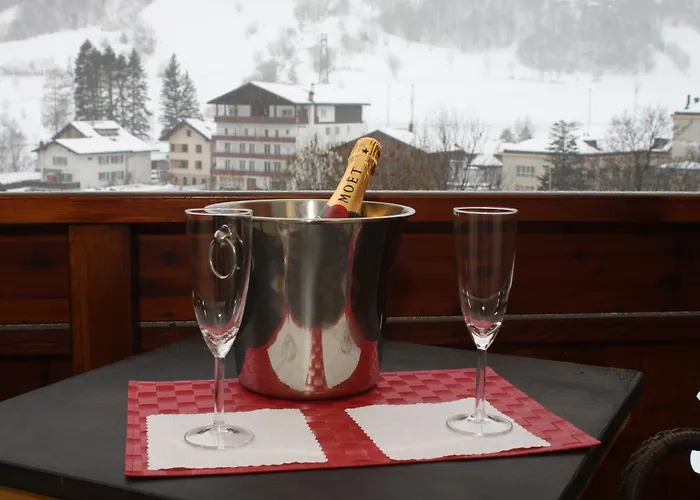 Otel Grichting & Serviced