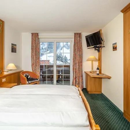 Hotel Grichting & Serviced Leukerbad